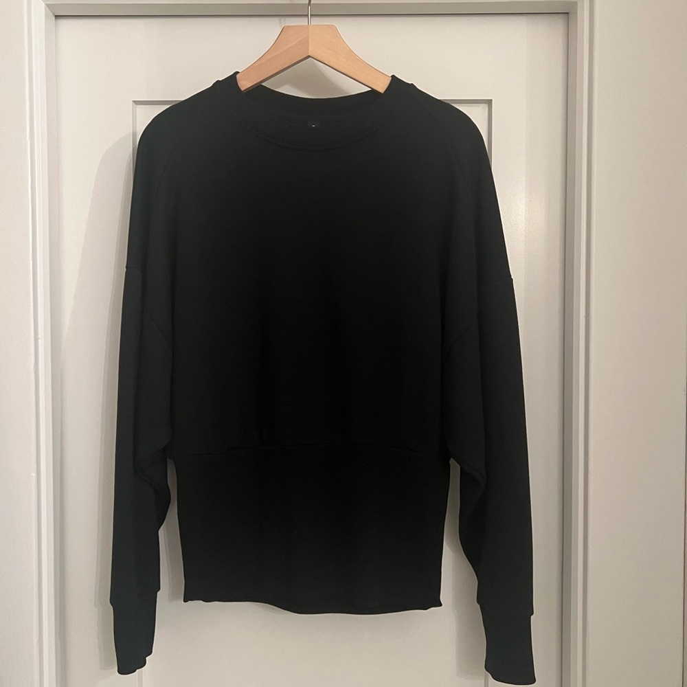 Athleta crop sweatshirt, size M